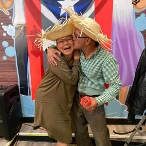 Meet your Posher, Lucy